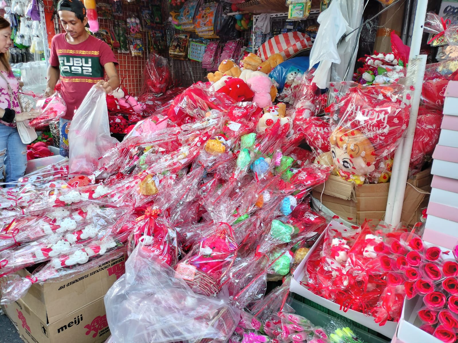 ecowaste-ngayong-valentines-makipag-break-na-sa-single-use-plastics